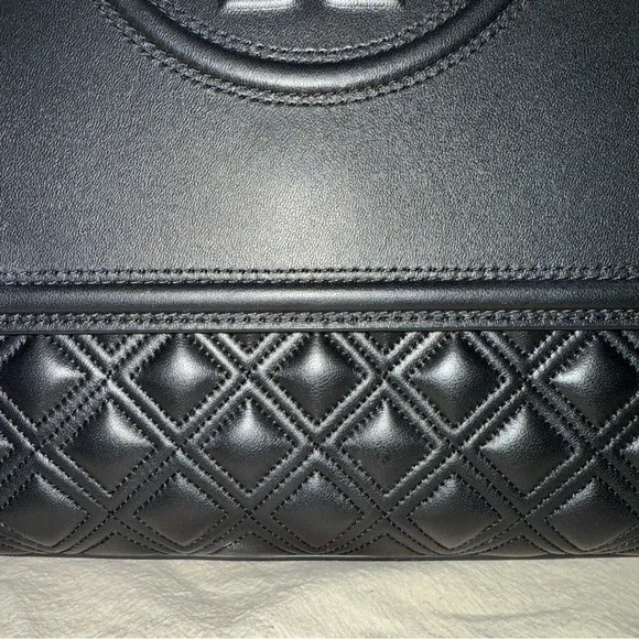 Tory Burch Black Quilted Shoulder Bag & Tory Burch Fleming Slim Wallet - Picture 2 of 16